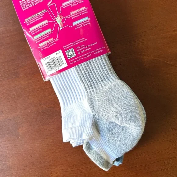 Dr. Motion 2-Pack Floral & Solid Compression Socks - Picture 5 of 5